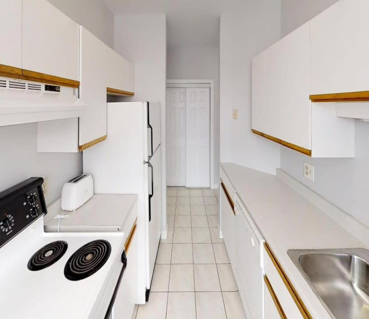 Bright Cozy Condo The Heart Of Uptown 2Bed Coffee & Tea Saint John Buitenkant foto